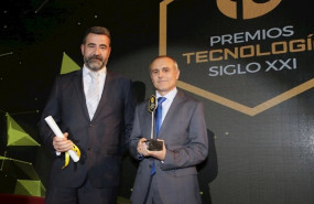 ep el ceo de einzelnet jose gil izquierda junto a david quiros derecha director de desarrollo de