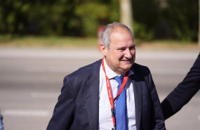 ep el ministro de industria y turismo jordi hereu momentos antes de la visita a las instalaciones de