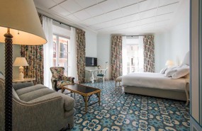 ep hotel mama