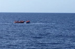 ep la ong proactiva open arms rescatapaterase hundiaaguasmediterraneo enimagen