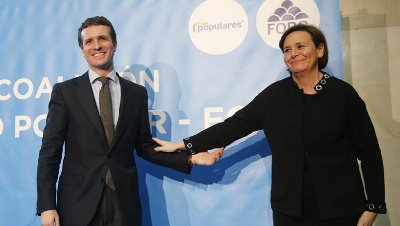 ep la presidenta de foro asturias carmen moriyon y el presidente nacional del partido popular pablo