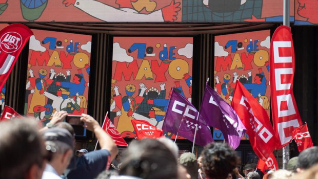 ep manifestantes durante la manifestacion por el dia del trabajador a 1 de mayo de 2026 en madrid