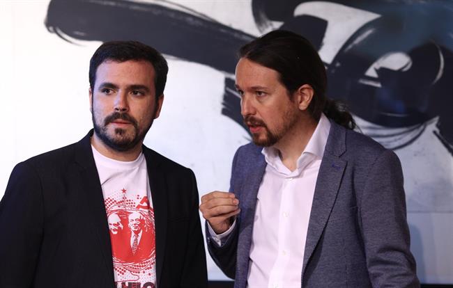 ep pablo iglesiasalberto garzonhomenajelas victimasfranquismo