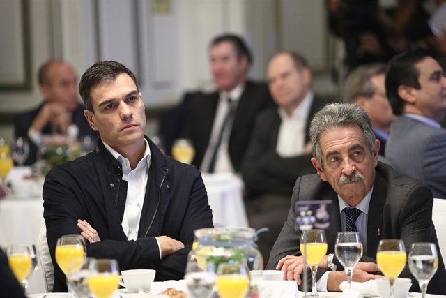 ep pedro sanchez y miguel angel revilla