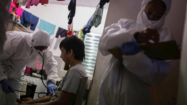 ep pruebas del coronavirus en una favela de sao paulo brasil