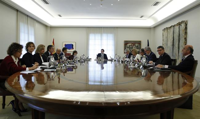 Rajoy preside el Consejo de Ministros para activar el artículo 155 en Cataluña | POOL ep rajoy presideconsejoministrosactivararticulo 155cataluna
