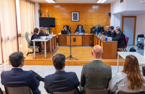ep representantes de la empresa boliden durante el juicio ep representantes de la empresa boliden durante el juicio