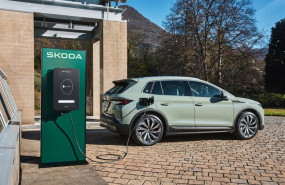 ep skoda adelanta detalles de su buque insignia electrico peaq con mas 600 km de autonomia y siete
