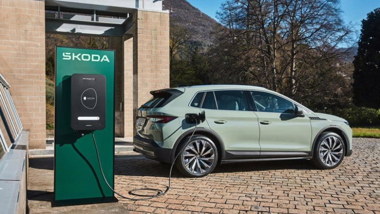 ep skoda adelanta detalles de su buque insignia electrico peaq con mas 600 km de autonomia y siete