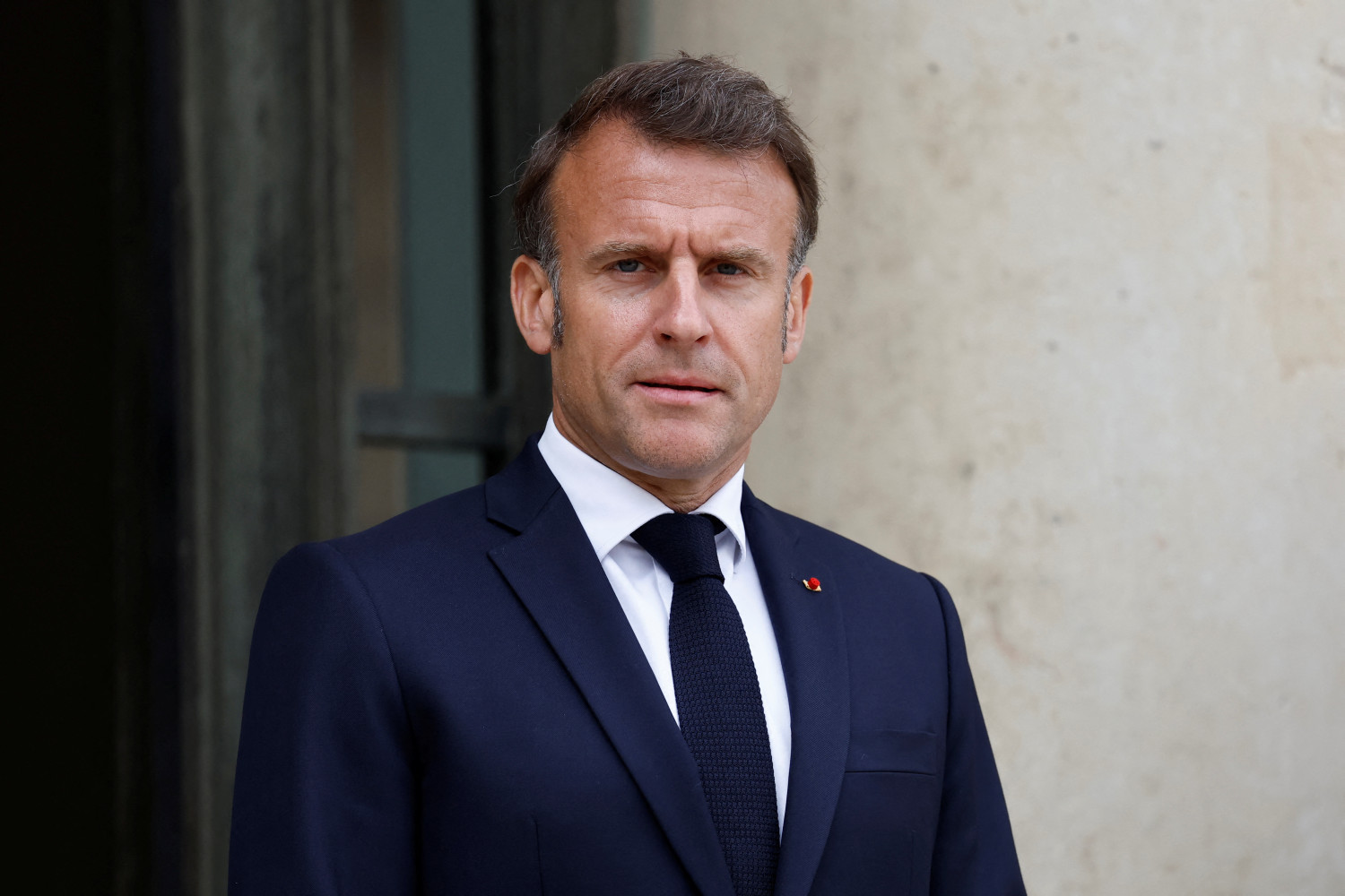 El Banco de Francia revisa a la baja su previsión de PIB para 2026 y 2027 por la crisis política