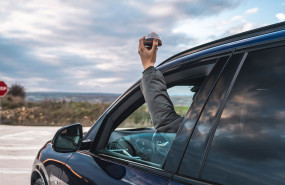 luz emergencia v16 conectada geolocalizada hero driver 2025 12