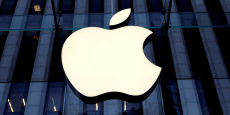 photo d archives le logo d apple a manhattan a new york 