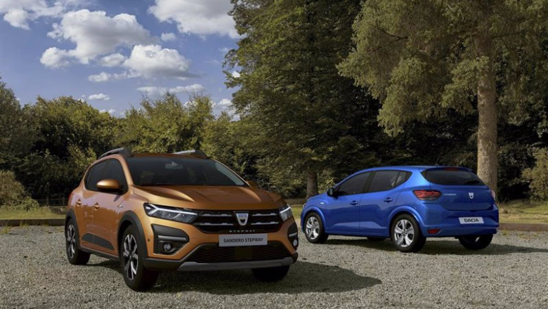 ep archivo   el dacia sandero fue el modelo mas vendido en junio en espana y toyota continua como la