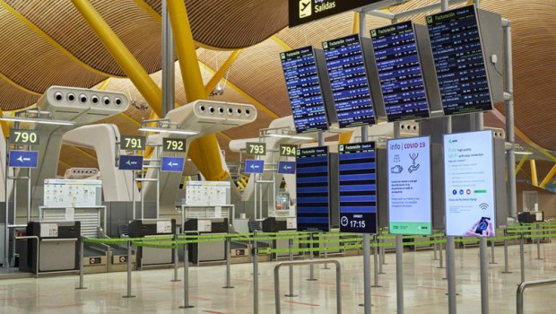 ep archivo - interior de la terminal t4 del aeropuerto adolfo suarez madrid-barajas en madrid espana