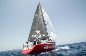 ep barcoestrella damm sailing team