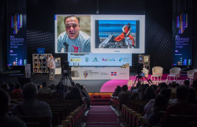 ep el chef del mar angel leon en su ponencia durant el congreso gastronomico iberoamericano binomico