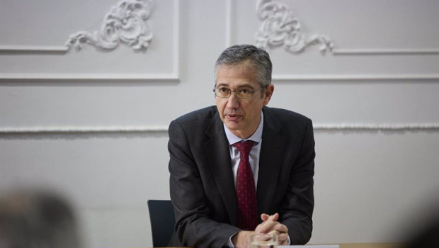 ep el gobernador del banco de espana pablo hernandez de cos interviene en el acto donde se ha