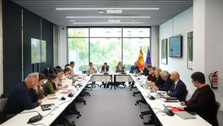 El Ministerio de Función Pública reúne a representantates de las organizaciones sindicales CCOO, UGT y CSIF para avanzar en la última propuesta salarial para los trabajadores públicos para los años 2025-2028 | MINISTERIO DE FUNCIÓN PÚBLICA ep el ministerio de funcion publica reune a representantates de las organizaciones sindicales ccoo