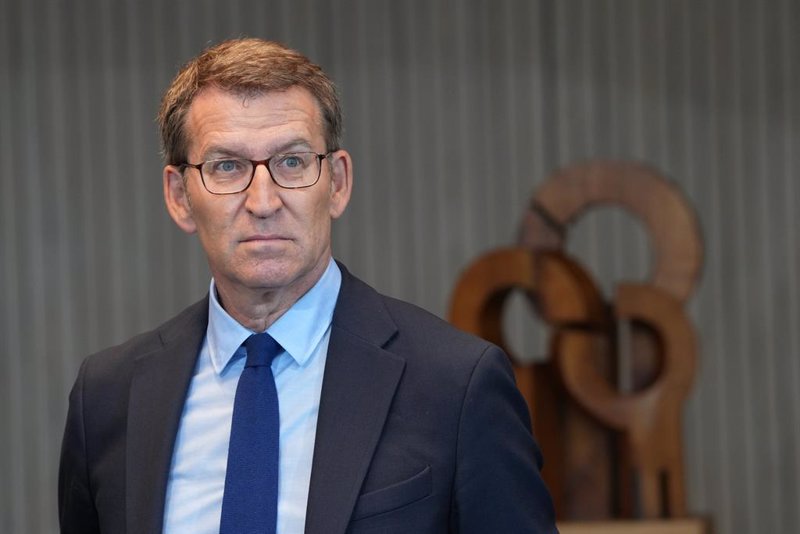 Feijóo propone un pacto de Vivienda: 1.000 euros a jóvenes y alquiler un 40% más barato