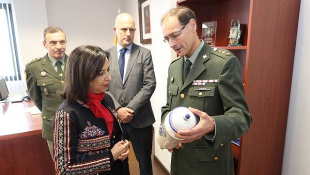 ep en una visita al centro militar de farmacia de la defensa