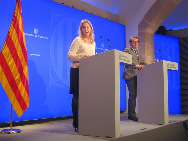 Los consellers Neus Munté y Josep Rull, en rueda de prensa del Consell Executiu | EUROPA PRESS ep los consellers neus munte y josep rull en ruedaprensaconsell executiu