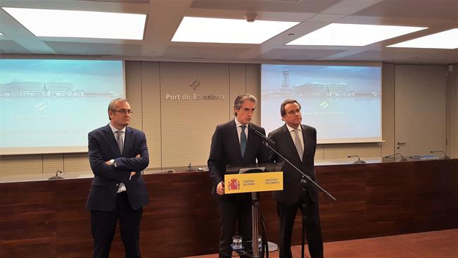 Ministro Ínigo de la Serna, Sixte Cambra (Puerto de Barcelona) | EUROPA PRESS ep ministro inigola serna sixte cambra puertobarcelona
