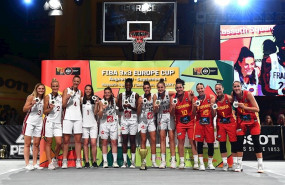 ep nuria martinez sandra ygueravide vega jimeno y aitana cuevas en el podio del europeo 3x3 de 2019