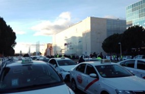 ep taxistas concentradoslas puertasifema