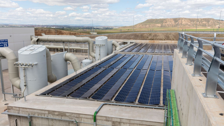 placas fotovoltaicas en el complejo la campia 20230711133659 