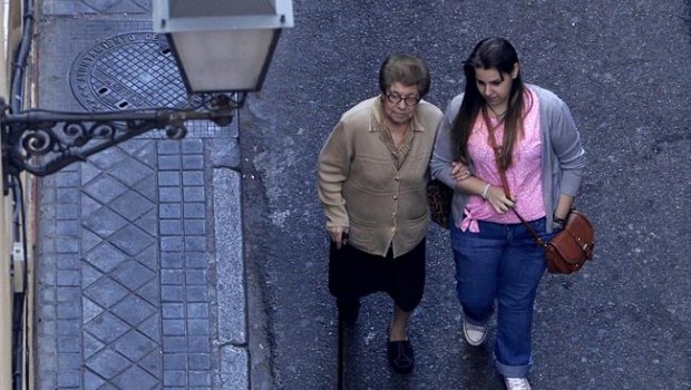 ep anciana joven dependencia