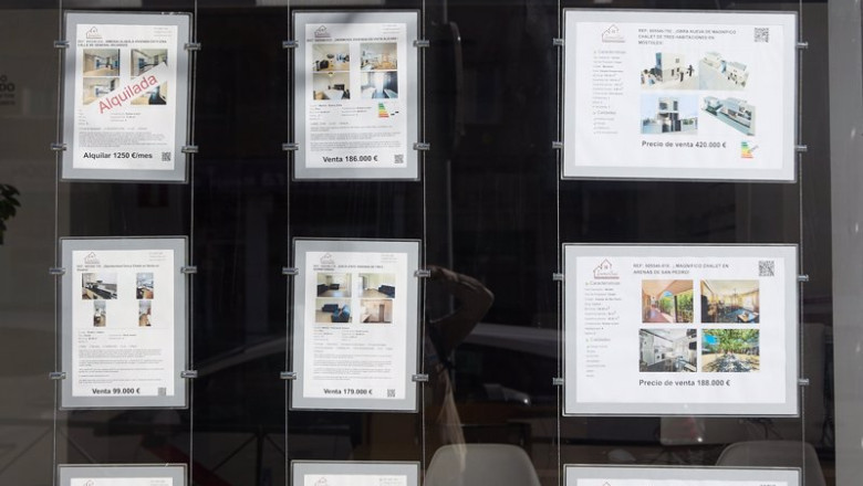 ep archivo anuncios de pisos en venta y alquiler en una inmobiliaria ep archivo anuncios de pisos en venta y alquiler en una inmobiliaria