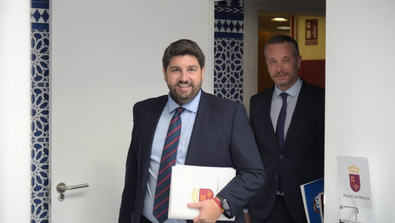ep archivo el presidente de la region de murcia fernando lopez miras llega a la primera sesion del ep archivo el presidente de la region de murcia fernando lopez miras llega a la primera sesion del
