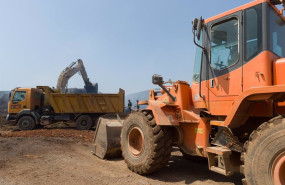 ep archivo   varias maquinas de construccion