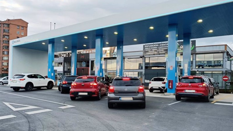 ep ballenoil dona 10000 euros a cruz roja para ayudar a las victimas de los terremotos de turquia y ep ballenoil dona 10000 euros a cruz roja para ayudar a las victimas de los terremotos de turquia y