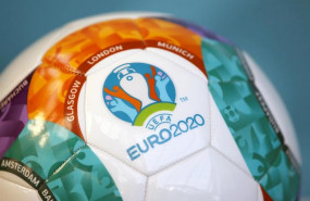 ep balon con el logo de la eurocopa 2020