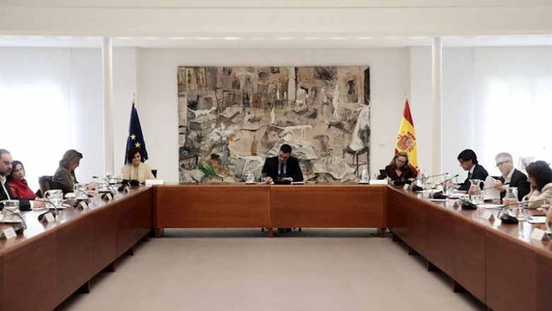 ep e presidente del gobierno pedro sanchez preside el comite tecnico para la desescalada en moncloa ep e presidente del gobierno pedro sanchez preside el comite tecnico para la desescalada en moncloa