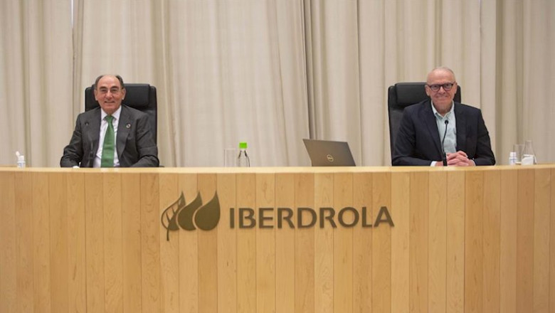 ep el presidente de iberdrola ignacio sanchez galan y el secretario julian martinez-simancas en la