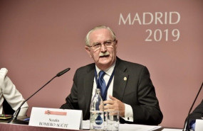 ep el presidente de la organizacion medica colegial serafin romero en el xxvi congreso nacional de