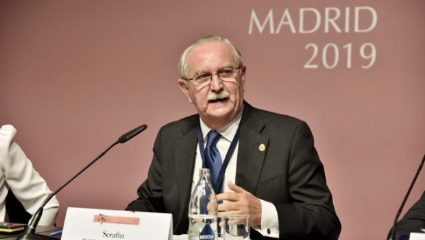 ep el presidente de la organizacion medica colegial serafin romero en el xxvi congreso nacional de