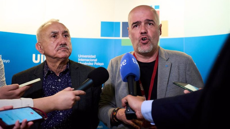 ep el secretario general de ccoo unai sordo d atiende a medios a su llegada a la cuarta jornada de ep el secretario general de ccoo unai sordo d atiende a medios a su llegada a la cuarta jornada de