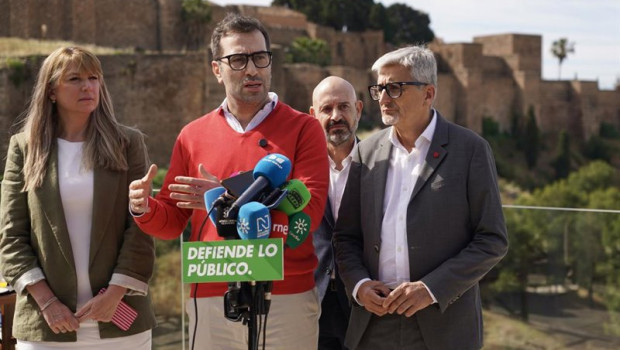 ep el vicepresidente primero del gobierno y ministro de economia comercio y empresa carlos cuerpo y