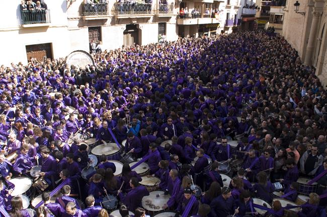 Imagen de archivo de la Rompida De La Hora En Calanda (Teruel) | CALANDA - Archivo ep imagenarchivola rompidala horacalanda teruel