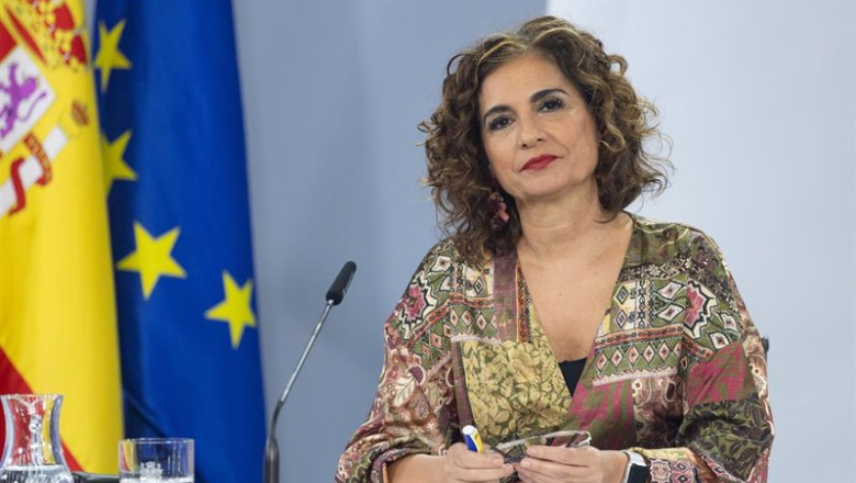 ep la ministra de hacienda maria jesus montero en la rueda de prensa posterior al consejo de 20221108142103 ep la ministra de hacienda maria jesus montero en la rueda de prensa posterior al consejo de 20221108142103