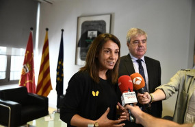 ep la portavozgovern catalan meritxell budo ynuevo delegadogovernla generalitatmadrid gorka knrr ofrecen declaracioneslos medioscomunicacioncentro cultural blanquernamadrid durantetraspasofuncionesknrr