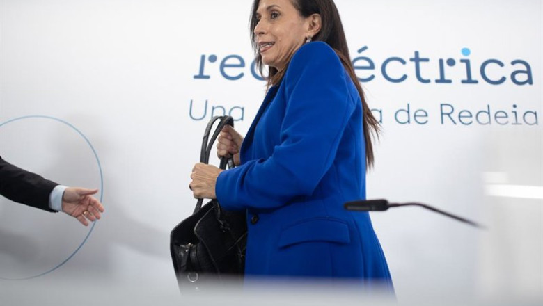 La presidenta no ejecutiva de Redeia, Beatriz Corredor, ofrecen una rueda de prensa en la sede de Red Eléctrica en Tres Cantos, a 18 de junio de 2025, en Tres Cantos, Madrid (España). | Alejandro Martínez Vélez - Europa Press ep la presidenta no ejecutiva de redeia beatriz corredor ofrecen una rueda de prensa en la sede de