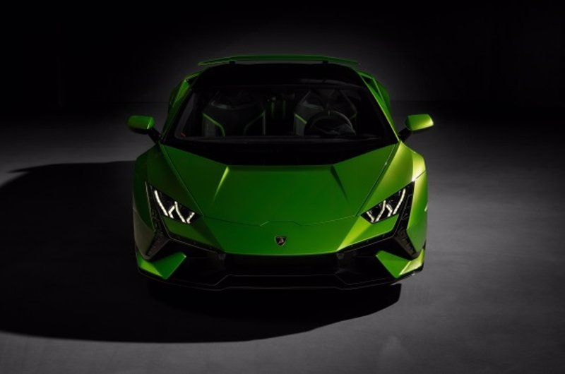 Lamborghini pisa el acelerador con los NFT con la tercera entrega de The Epic Road Trip