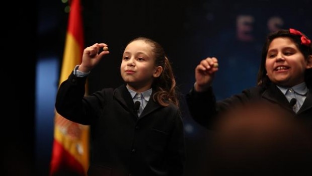 ep ninalevanta aplausossorteonavidadsu formacantar