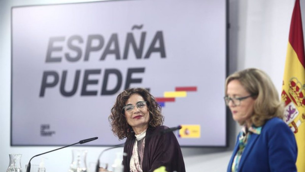 ep pie de foto i-d la ministra portavoz y de hacienda maria jesus montero y la vicepresidenta y