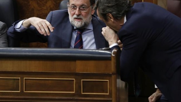ep rajoyhernando durantesesioncontrolgobiernocongreso