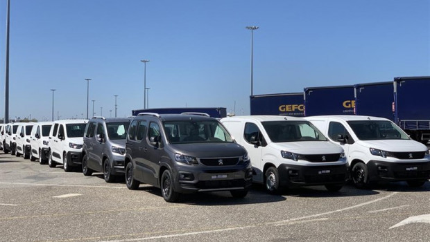 ep vehiculos preparadosexportacionla plantagrupo psavigo opelpeugeot